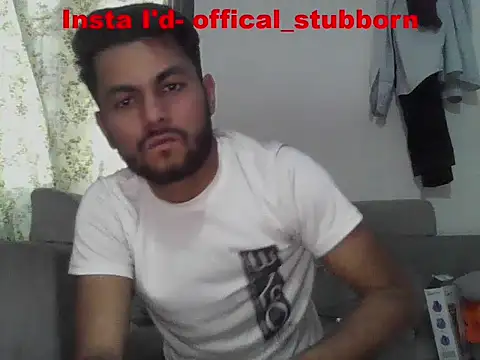 ursdreamperson online show from April 11, 2026, 1:46 am