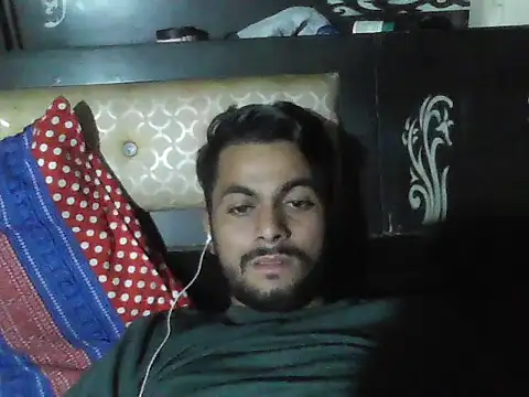 Snapshot of ursdreamperson chatting on November 17, 2025, 3:05 pm ursdreamperson online show from November 17, 2025, 3:05 pm