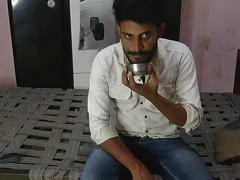 Snapshot of krishjaat43 chatting on May 14, 2026, 11:51 am krishjaat43 online show from May 14, 2026, 11:51 am