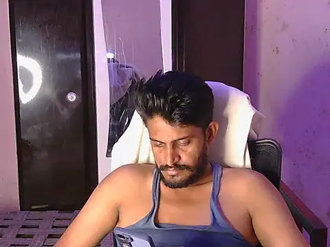 Snapshot of krishjaat43 chatting on May 21, 2026, 3:42 pm krishjaat43 online show from May 21, 2026, 3:42 pm