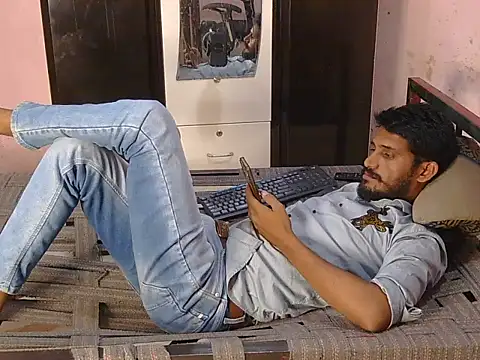 Snapshot of krishjaat43 chatting on April 14, 2026, 9:36 am krishjaat43 online show from April 14, 2026, 9:36 am