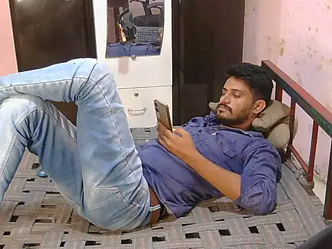 Snapshot of krishjaat43 chatting on May 4, 2026, 8:17 am krishjaat43 online show from May 4, 2026, 8:17 am