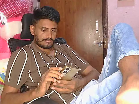 Snapshot of krishjaat43 chatting on April 22, 2026, 3:13 am krishjaat43 online show from April 22, 2026, 3:13 am