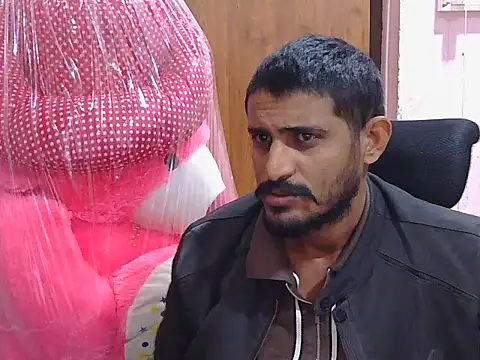 Snapshot of krishjaat43 chatting on January 14, 2026, 4:27 am krishjaat43 online show from January 14, 2026, 4:27 am