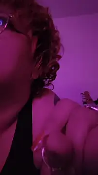 Snapshot of XxGreenGoodxX chatting on November 27, 2025, 8:48 am XxGreenGoodxX online show from November 27, 2025, 8:48 am