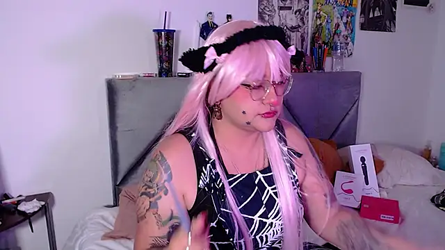 Snapshot of XxGreenGoodxX chatting on November 4, 2025, 10:57 pm XxGreenGoodxX online show from November 4, 2025, 10:57 pm