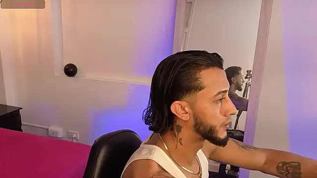 jonas conor online show from April 4, 2026, 6:14 pm