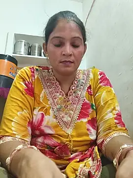 Snapshot of Chhaya_hot chatting on June 17, 2026, 11:53 am Chhaya hot online show from June 17, 2026, 11:53 am