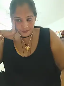 Snapshot of Chhaya_hot chatting on June 28, 2026, 2:01 pm Chhaya hot online show from June 28, 2026, 2:01 pm