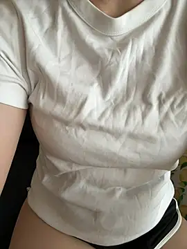 mayu06000 online show from July 23, 2026, 5:27 am