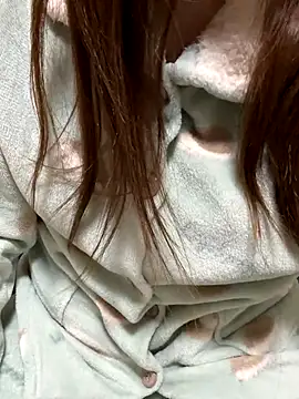 Snapshot of mayu06000 chatting on December 18, 2025, 5:28 pm mayu06000 online show from December 18, 2025, 5:28 pm