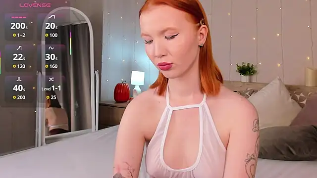 Snapshot of Anna_Patterson chatting on November 17, 2025, 8:51 am Anna Patterson online show from November 17, 2025, 8:51 am