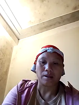 Snapshot of Bibilenu chatting on October 21, 2025, 12:11 am Bibilenu online show from October 21, 2025, 12:11 am