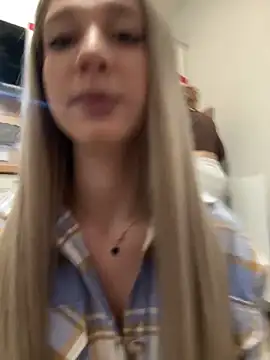 yourfavpsy  online show from December 21, 2025, 4:52 pm