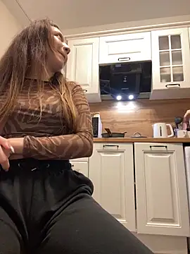 Snapshot of yourfavpsy_ chatting on November 5, 2025, 3:04 pm yourfavpsy online show from November 5, 2025, 3:04 pm