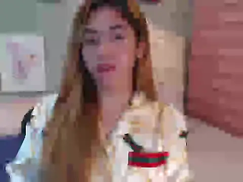 Snapshot of urGoddessChloexxx chatting on April 8, 2026, 8:10 pm urGoddessChloexxx online show from April 8, 2026, 8:10 pm