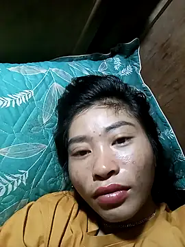 Snapshot of Phuongphuongg chatting on November 8, 2025, 10:35 pm Phuongphuongg online show from November 8, 2025, 10:35 pm