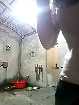 Snapshot of Phuongphuongg chatting on November 19, 2025, 10:43 pm Phuongphuongg online show from November 19, 2025, 10:43 pm