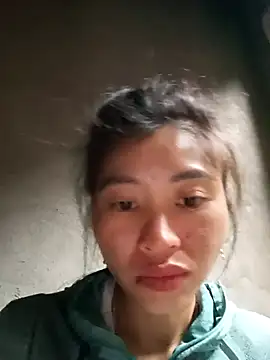 Snapshot of Phuongphuongg chatting on October 25, 2025, 9:52 am Phuongphuongg online show from October 25, 2025, 9:52 am