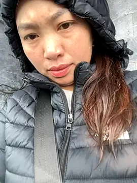 Snapshot of Nhung584 chatting on November 2, 2025, 4:06 am Nhung584 online show from November 2, 2025, 4:06 am