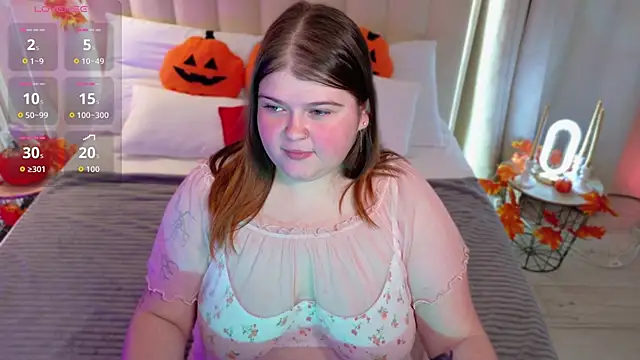 Snapshot of Mia_Ray chatting on October 29, 2025, 5:56 pm Mia Ray online show from October 29, 2025, 5:56 pm