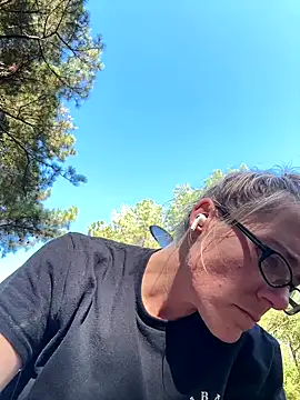 Snapshot of bb_empress chatting on October 1, 2025, 8:46 pm bb empress online show from October 1, 2025, 8:46 pm