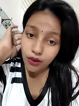 Dipali143143 online show from April 11, 2026, 10:19 am