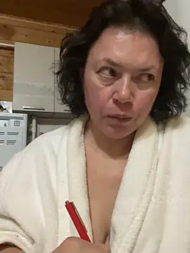 Kiravix online show from February 14, 2026, 9:15 pm