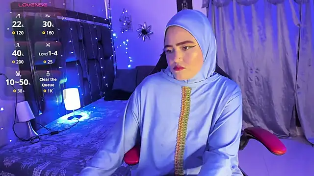 Snapshot of MarianFadel chatting on October 11, 2025, 12:39 pm MarianFadel online show from October 11, 2025, 12:39 pm