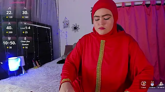 Snapshot of MarianFadel chatting on October 29, 2025, 12:26 pm MarianFadel online show from October 29, 2025, 12:26 pm