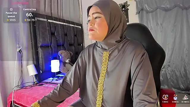 Snapshot of MarianFadel chatting on October 9, 2025, 12:28 pm MarianFadel online show from October 9, 2025, 12:28 pm