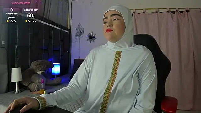 Snapshot of MarianFadel chatting on September 20, 2025, 12:43 pm MarianFadel online show from September 20, 2025, 12:43 pm