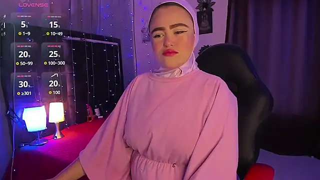 Snapshot of MarianFadel chatting on November 27, 2025, 12:38 pm MarianFadel online show from November 27, 2025, 12:38 pm