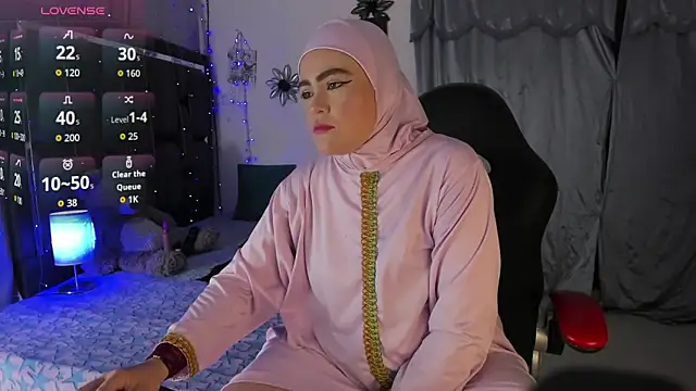 Snapshot of MarianFadel chatting on October 1, 2025, 12:31 pm MarianFadel online show from October 1, 2025, 12:31 pm