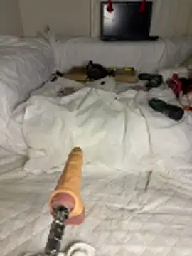 Ozge-SluttyScream69 online show from December 19, 2025, 11:29 pm