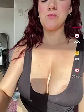 zarialove online show from May 16, 2026, 10:09 pm
