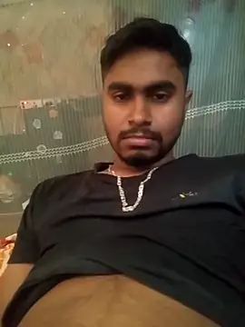 Rohit4500 online show from December 17, 2025, 4:17 am