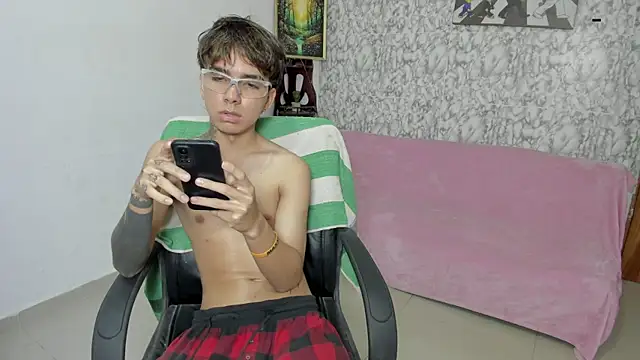 maxxis eli online show from October 9, 2025, 4:13 am