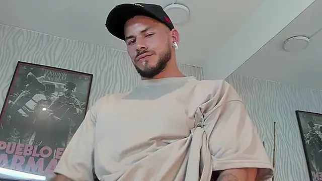 Snapshot of dylan_jacobx chatting on July 28, 2026, 8:52 pm dylan jacobx online show from July 28, 2026, 8:52 pm