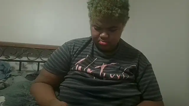 Snapshot of techprincessxx chatting on September 20, 2025, 8:52 am techprincessxx online show from September 20, 2025, 8:52 am