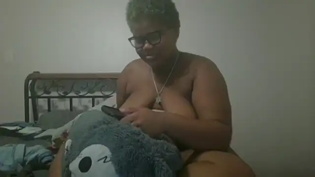 Snapshot of techprincessxx chatting on September 10, 2025, 5:12 pm techprincessxx online show from September 10, 2025, 5:12 pm