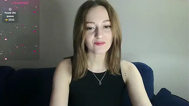 Snapshot of white_liillyy chatting on February 10, 2026, 7:24 pm white liillyy online show from February 10, 2026, 7:24 pm