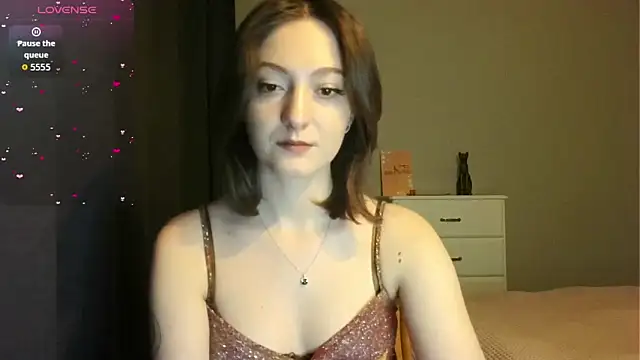 Snapshot of white_liillyy chatting on February 21, 2026, 7:38 pm white liillyy online show from February 21, 2026, 7:38 pm