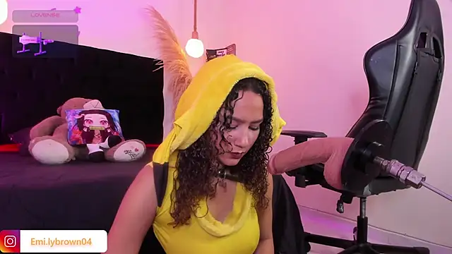 Emily brown04 online show from April 17, 2026, 12:41 pm