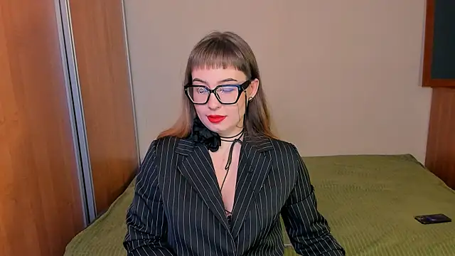 Snapshot of just_fucked777 chatting on November 26, 2025, 12:32 am just fucked777 online show from November 26, 2025, 12:32 am