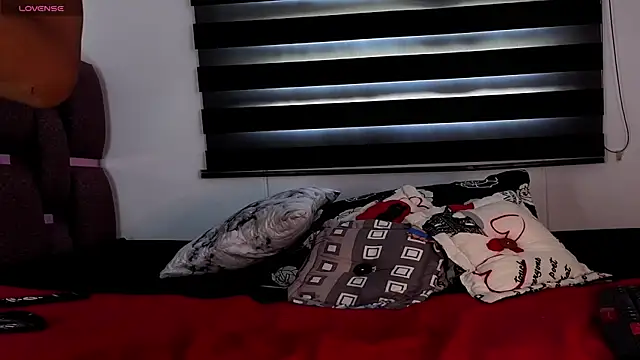 Natzury online show from September 22, 2025, 5:19 pm