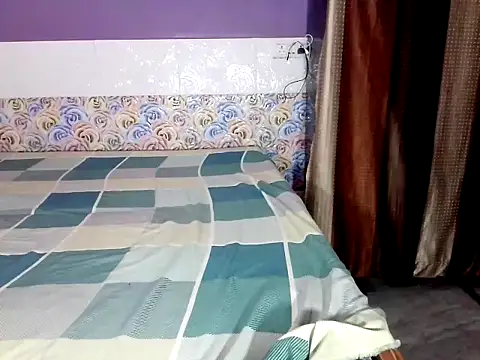 Snapshot of MEGA_JII chatting on November 18, 2025, 10:13 pm MEGA JII online show from November 18, 2025, 10:13 pm