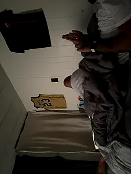 Snapshot of tyrek5051 chatting on November 3, 2025, 4:10 pm tyrek5051 online show from November 3, 2025, 4:10 pm