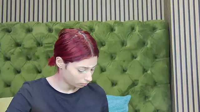 LunaHart online show from February 21, 2026, 9:55 am