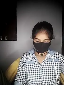 Sexey-Puja online show from October 22, 2025, 1:43 pm